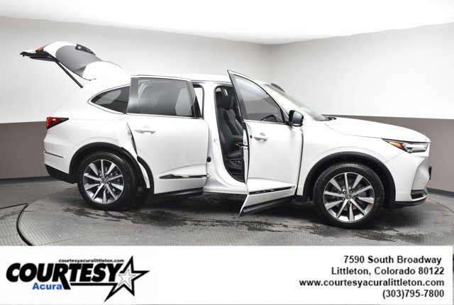 Certified 2025 Acura MDX SH-AWD w/ Technology Package image 48