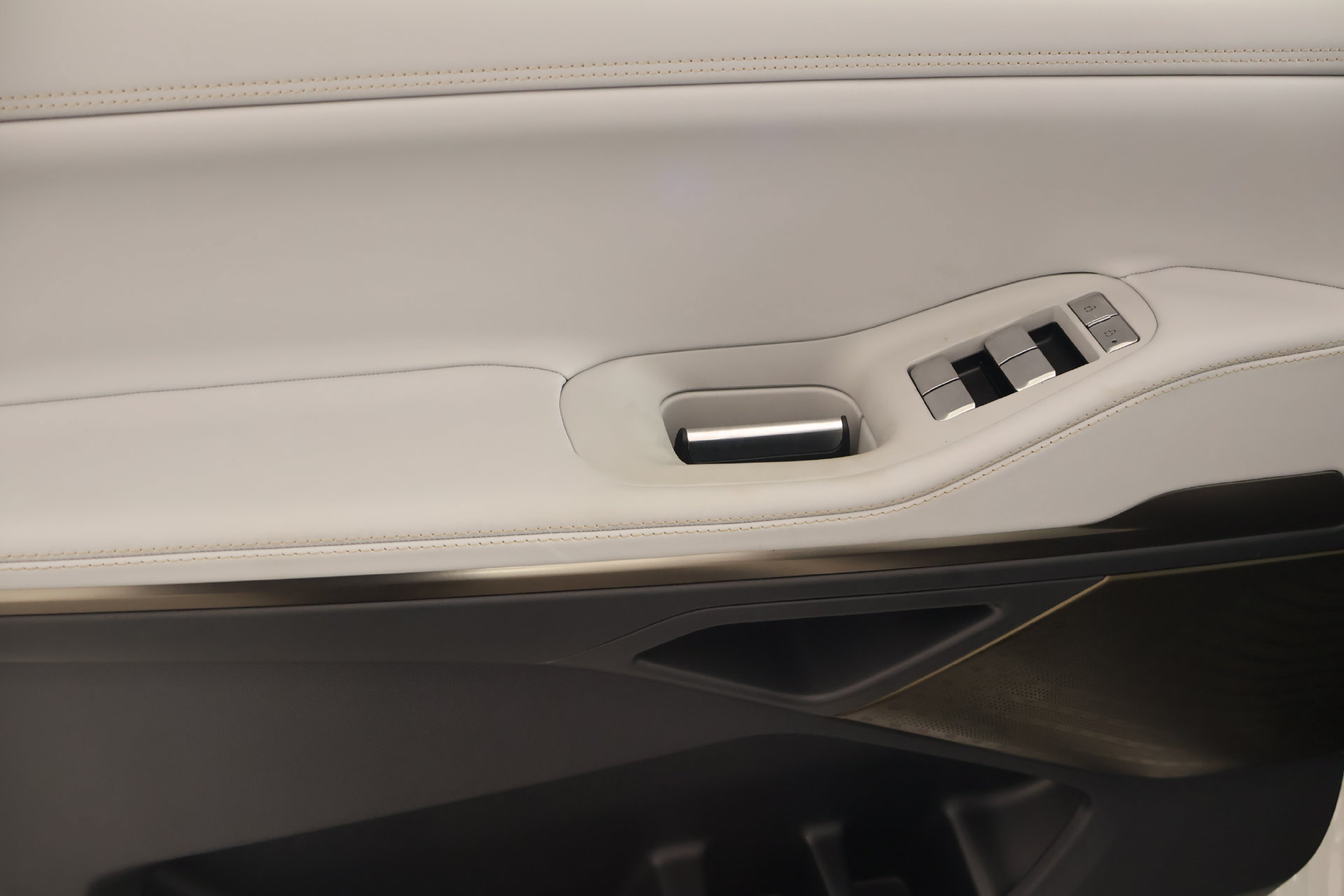 New 2027 Lincoln Navigator L Black Label AWD/4WD image 17