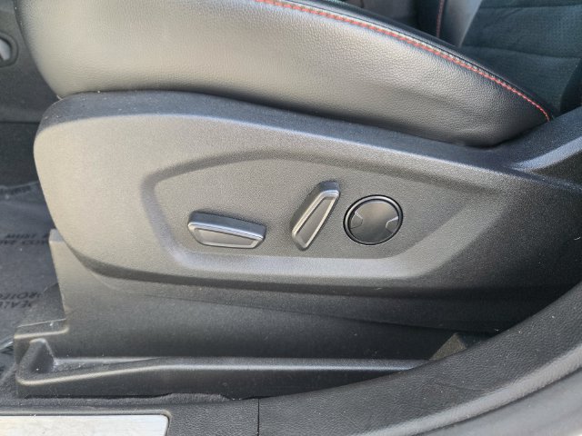 Used 2024 Ford Edge ST-Line AWD/4WD image 11