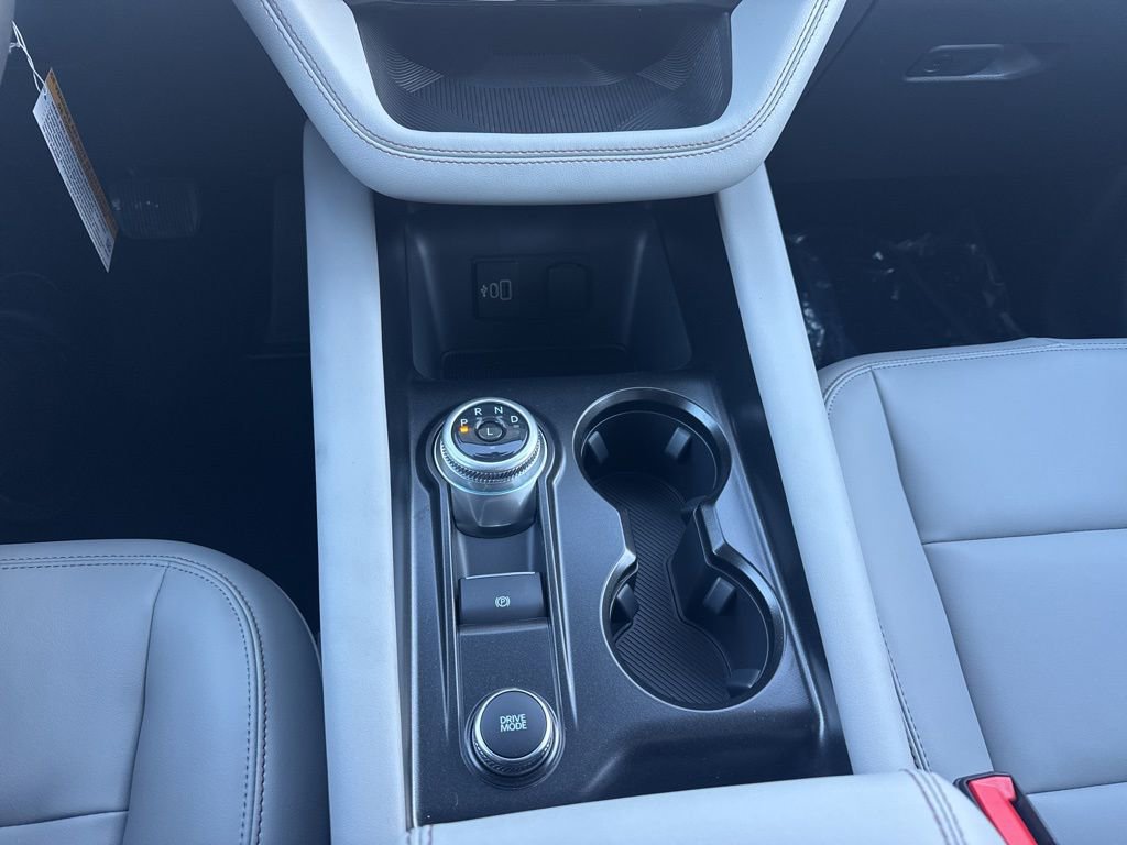 New 2026 Ford Explorer Active w/ Active Comfort Package image 18