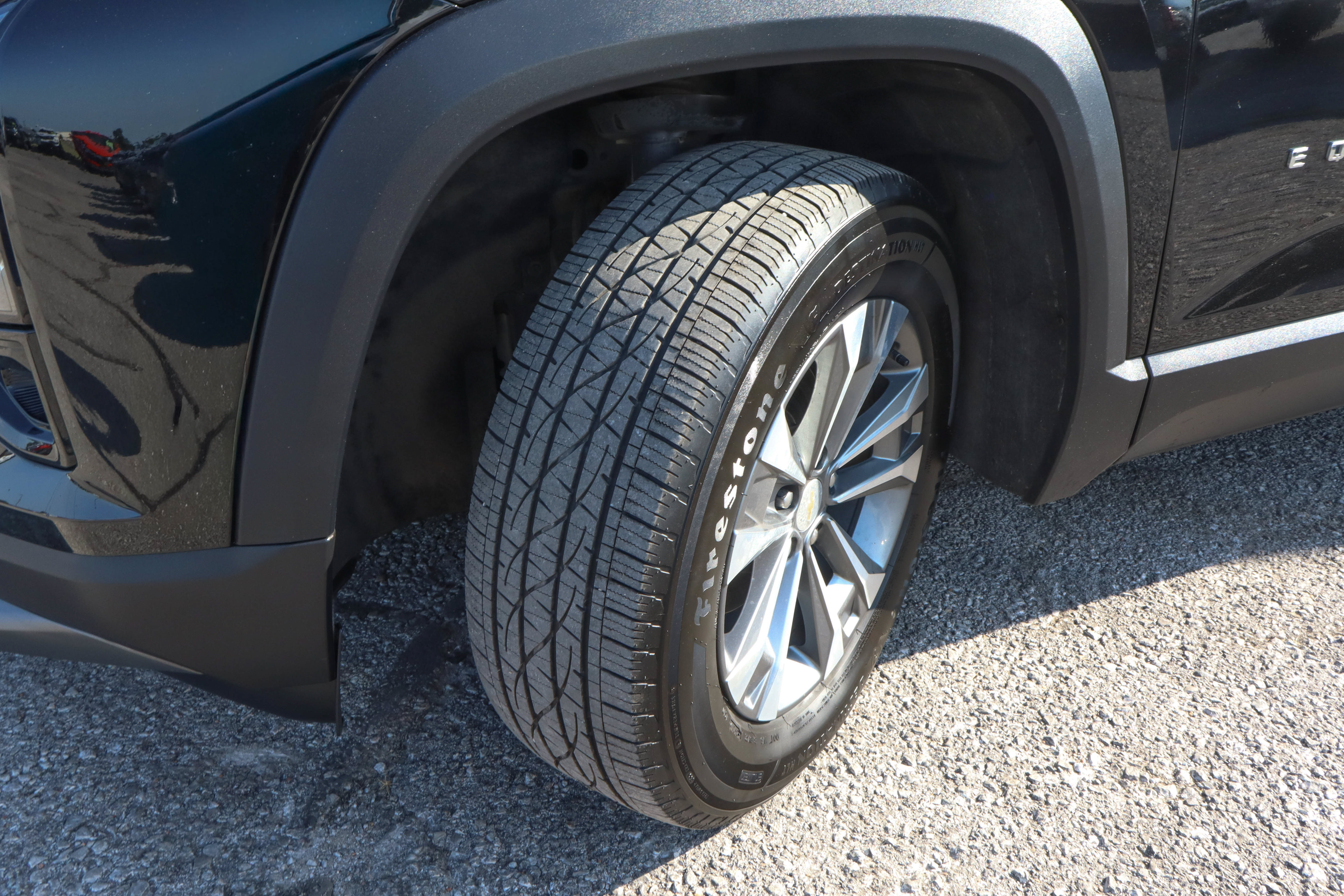 Used 2025 Chevrolet Equinox LT w/ Convenience Package II FWD image 16