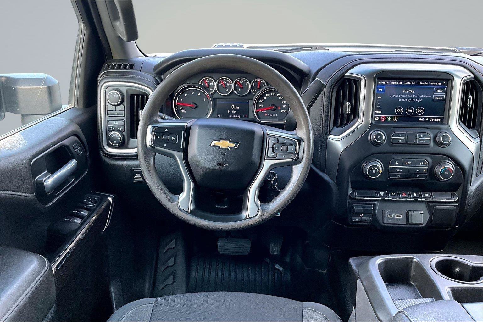 Used 2021 Chevrolet Silverado 3500 LT w/ Gooseneck/5TH Wheel Package AWD/4WD image 6