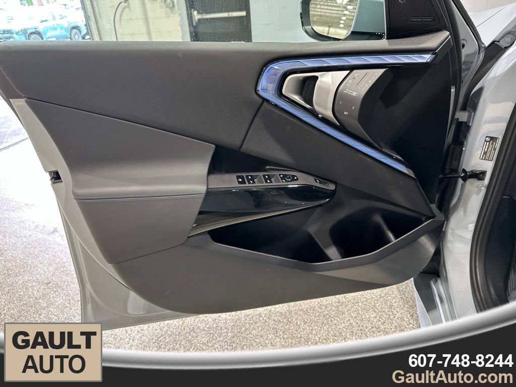 New 2026 BMW X3 xDrive30i w/ Premium Package AWD/4WD image 12