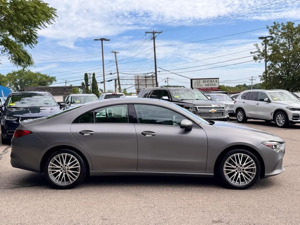 Used 2022 Mercedes-Benz CLA 250 4MATIC w/ Premium Package image 7