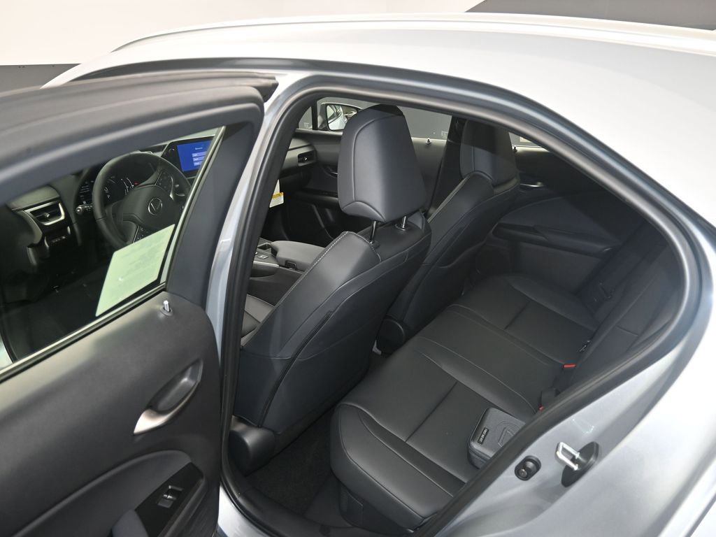 New 2026 Lexus UX 300h FWD image 11