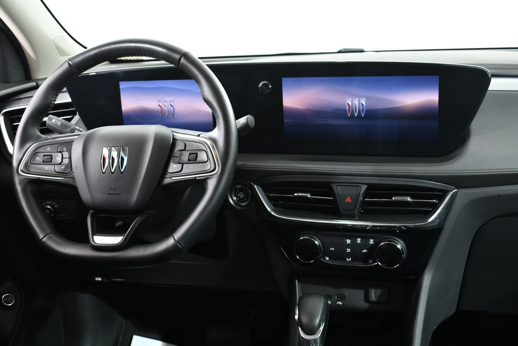 Used 2025 Buick Encore GX Sport Touring w/ Advanced Technology Package AWD/4WD image 8