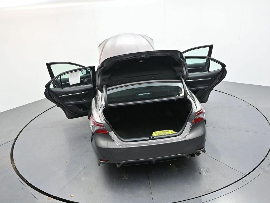 Used 2024 Toyota Camry SE image 42