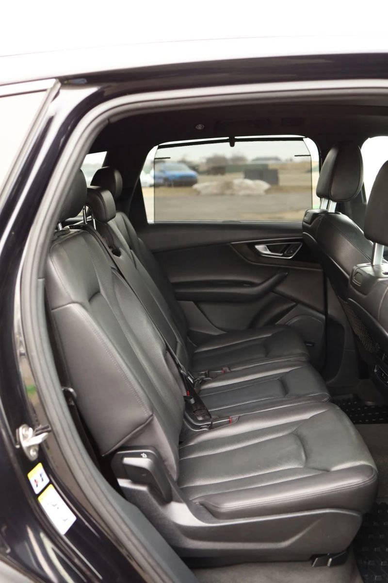 Used 2017 Audi Q7 3.0T Premium Plus w/ Premium Plus Package image 50