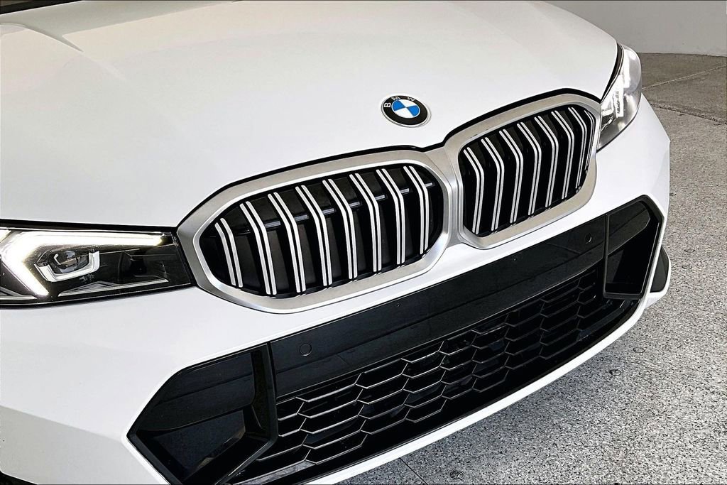 Used 2025 BMW 330i xDrive Sedan image 36