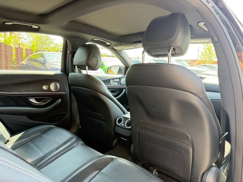 Used 2018 Mercedes-Benz E 43 AMG 4MATIC Sedan image 26