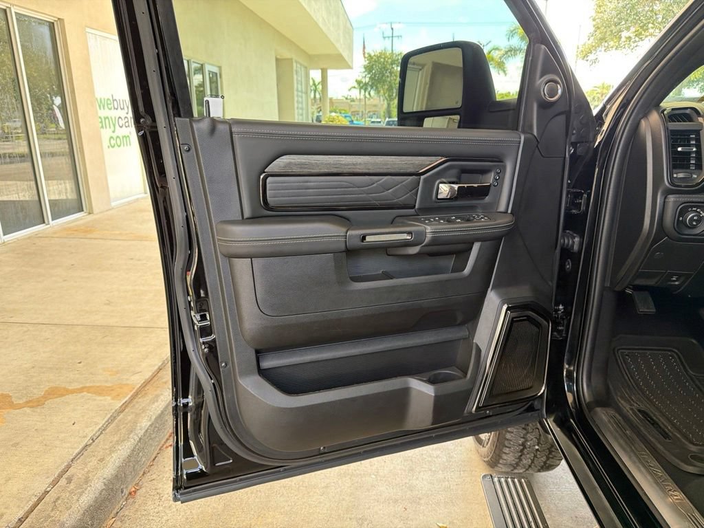 Used 2026 RAM 2500 Limited AWD/4WD image 50