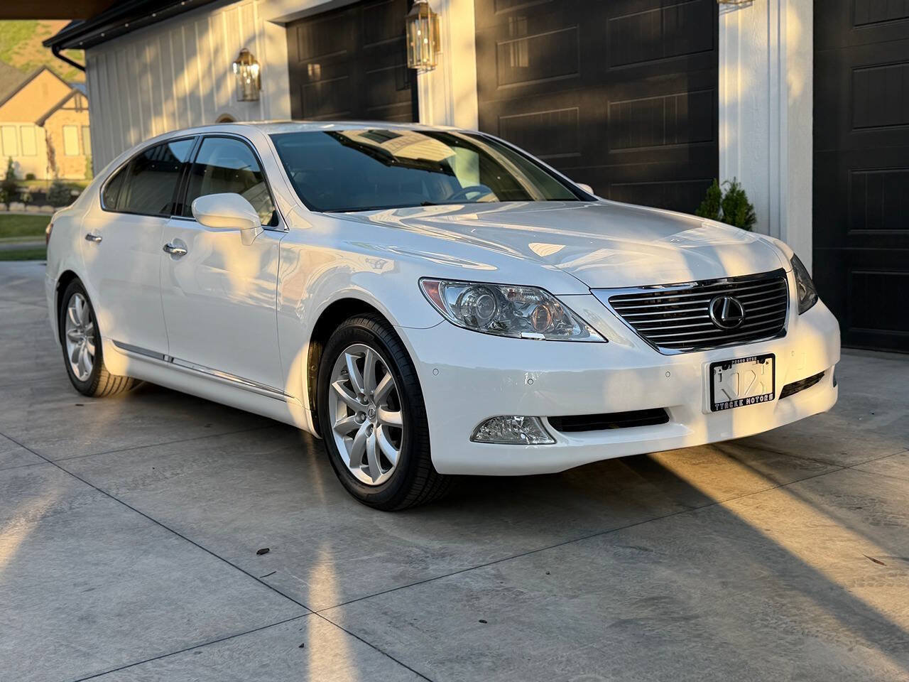 Used 2007 Lexus LS 460 L RWD image 12