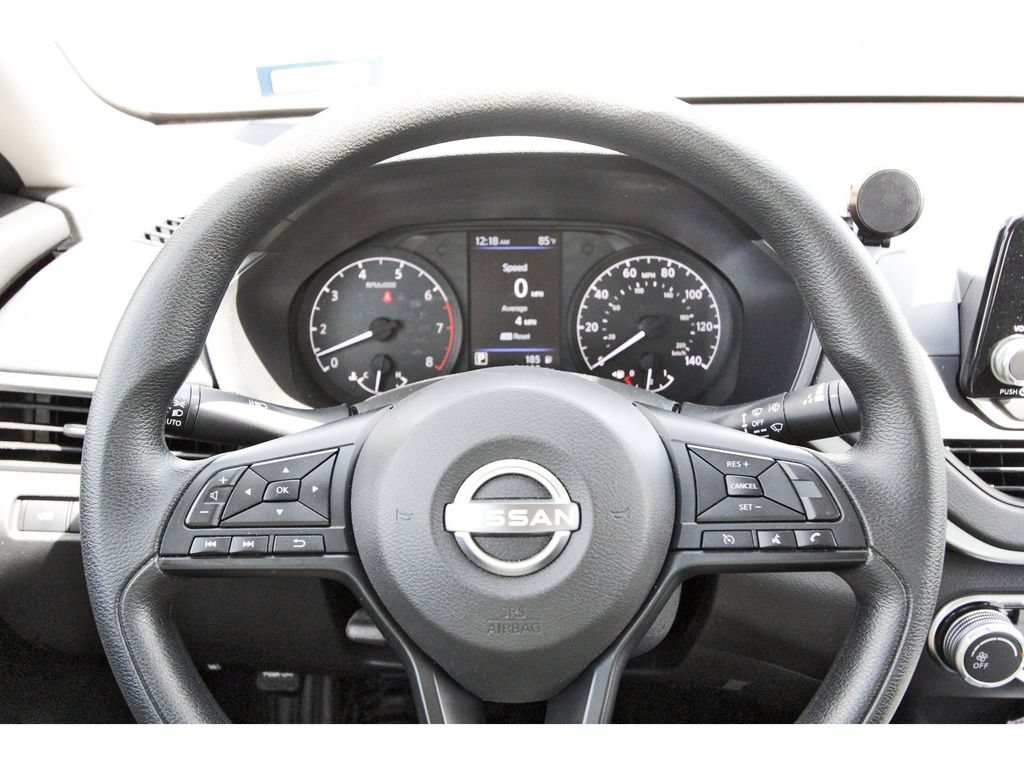 Used 2024 Nissan Altima 2.5 S FWD image 7
