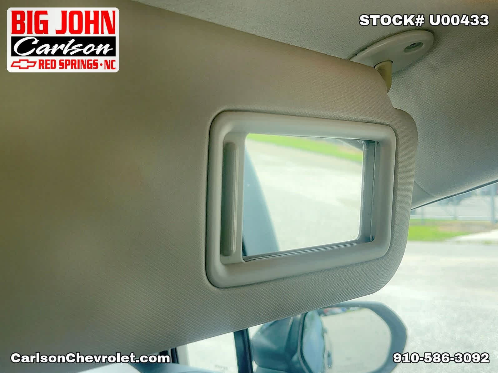 Used 2020 Toyota Corolla LE FWD image 28