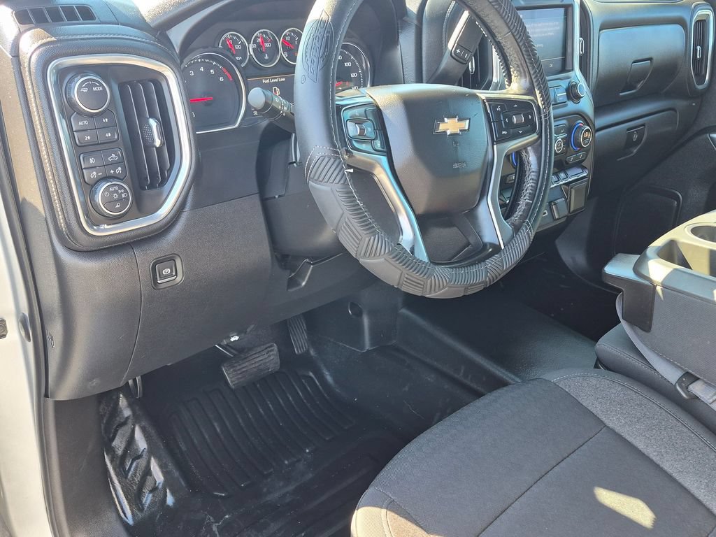 Used 2021 Chevrolet Silverado 2500 LT w/ All Star Edition AWD/4WD image 10