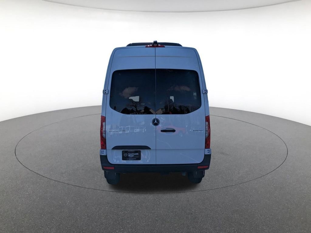 Used 2024 Mercedes-Benz Sprinter 2500 image 6