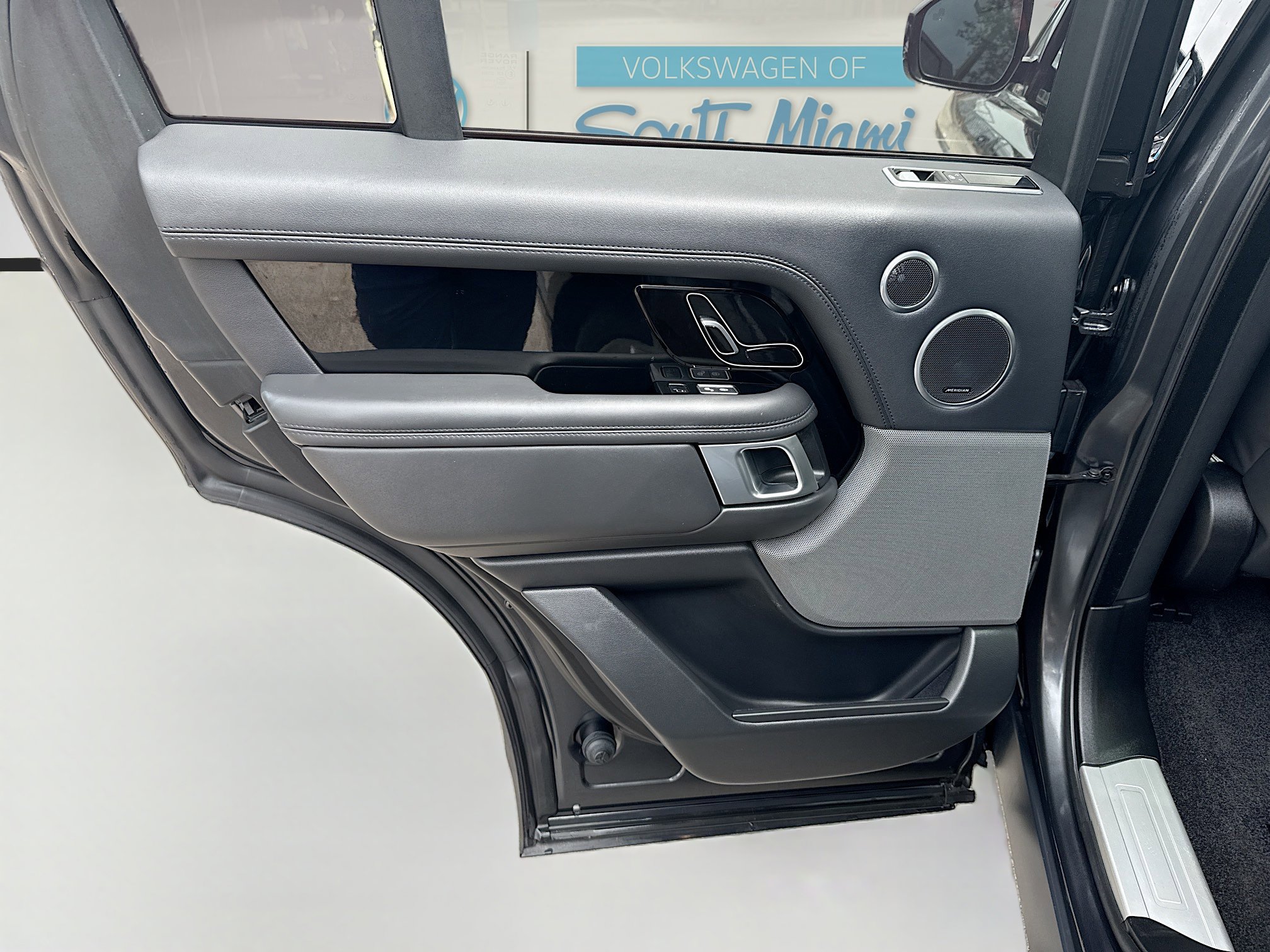 Used 2019 Land Rover Range Rover Supercharged AWD/4WD image 26