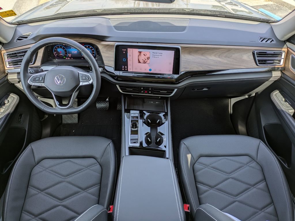New 2026 Volkswagen Atlas SE FWD image 19