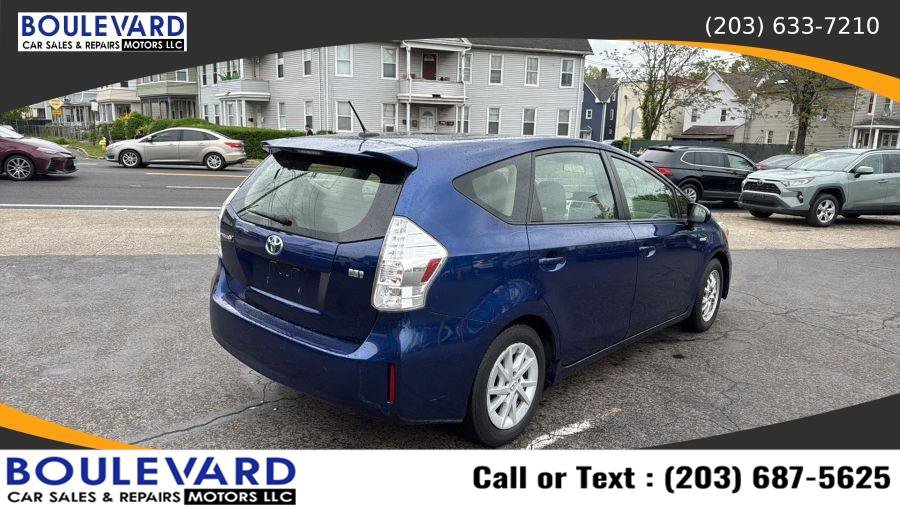 Used 2014 Toyota Prius V Three FWD image 7