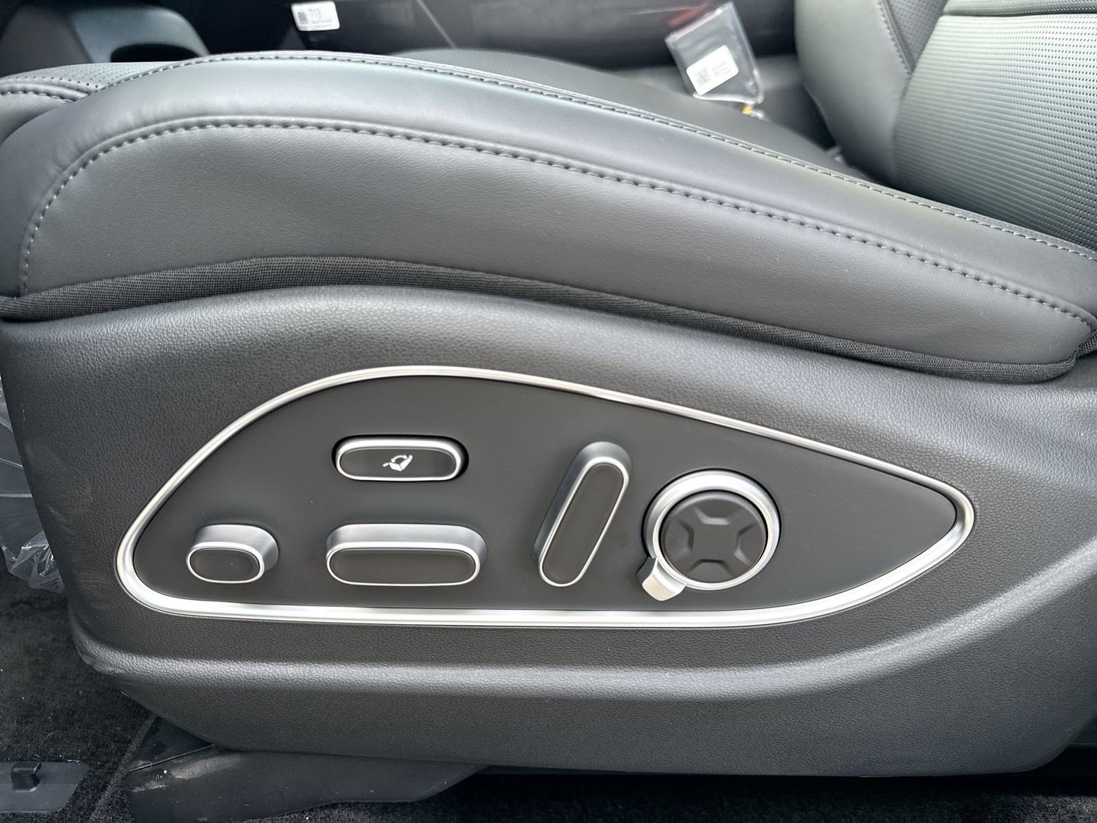 New 2026 Hyundai Palisade Calligraphy image 13