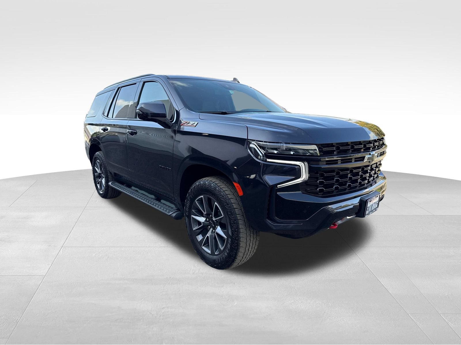 Used 2024 Chevrolet Tahoe Z71 w/ Luxury Package AWD/4WD image 7