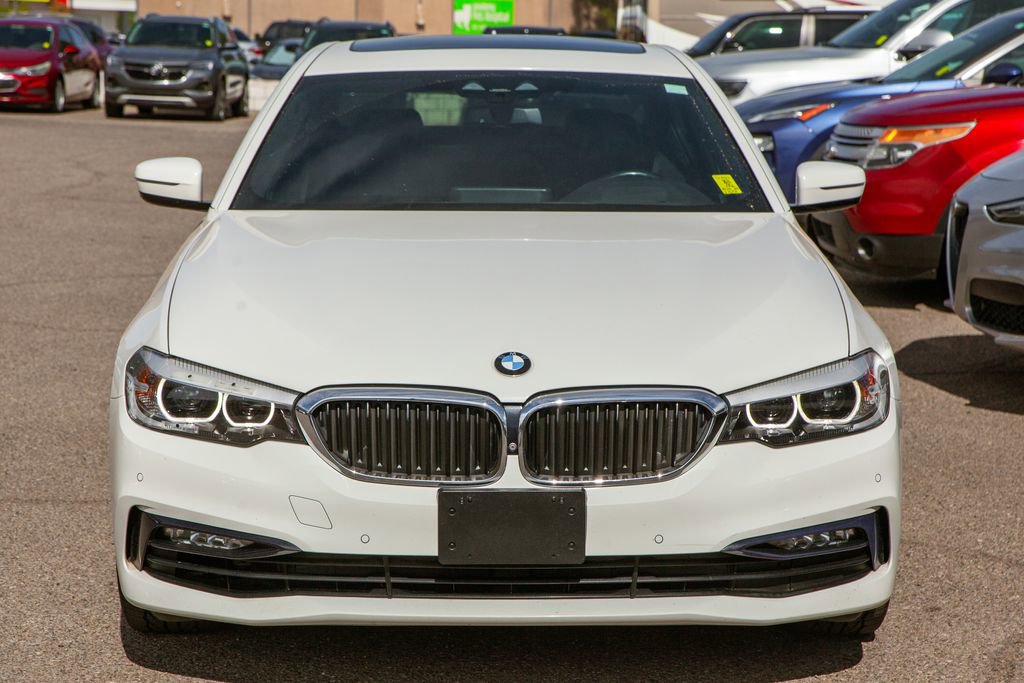 Used 2018 BMW 530i w/ Premium Package RWD image 3