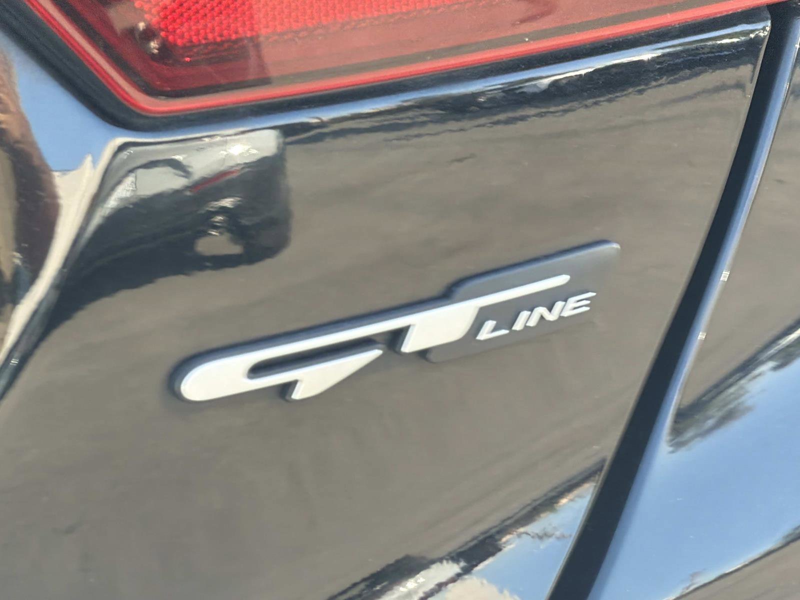 Used 2023 Kia Forte GT-Line image 21