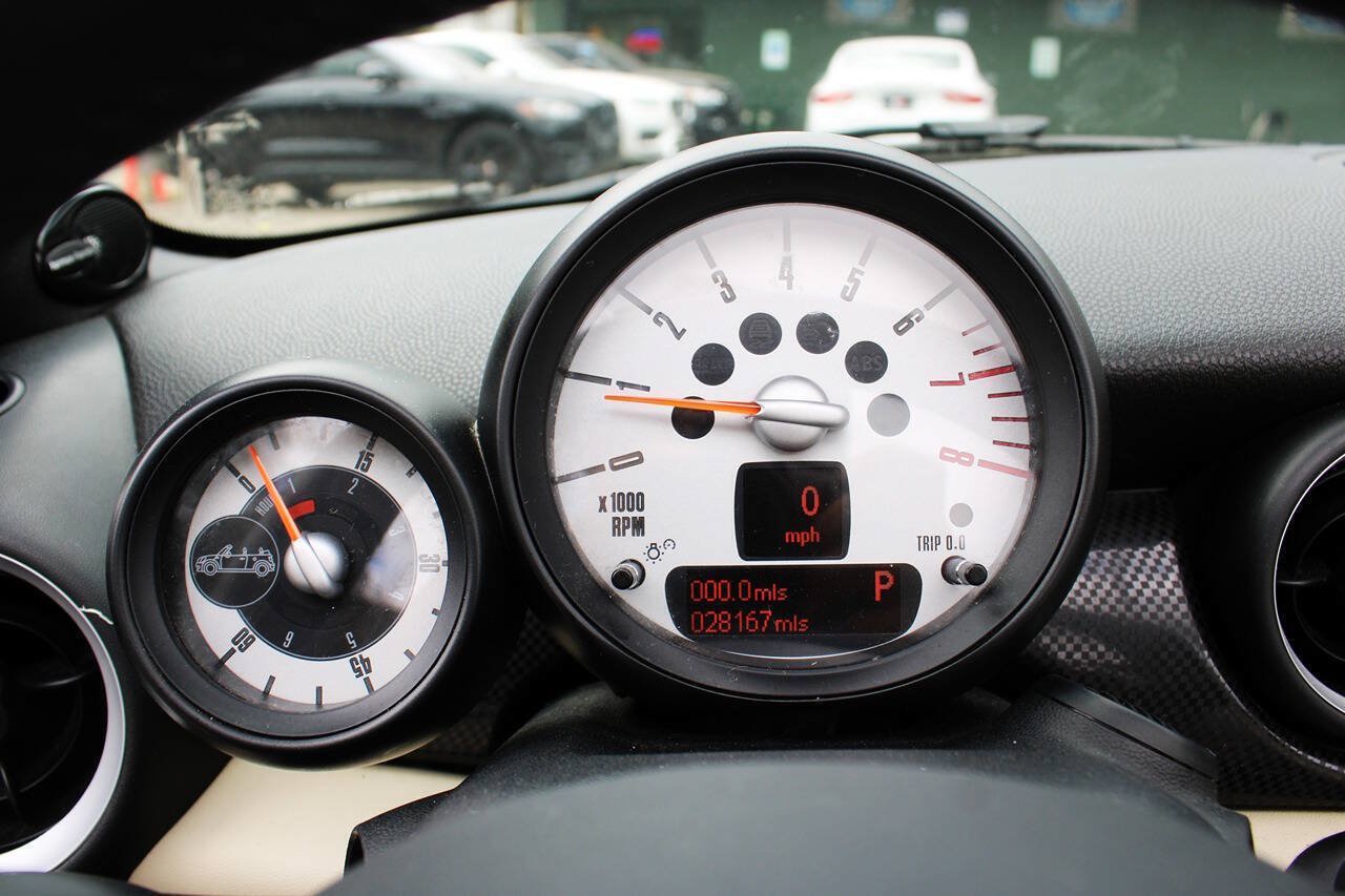 Used 2014 MINI Cooper S FWD image 28