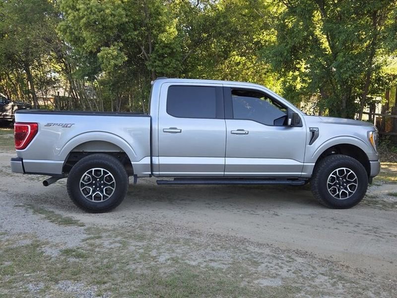 Used 2021 Ford F150 XLT w/ Equipment Group 302A High AWD/4WD image 7