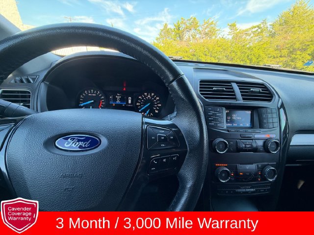 Used 2019 Ford Explorer XLT FWD image 13