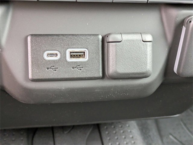 Used 2026 Chevrolet Silverado 1500 Custom image 21