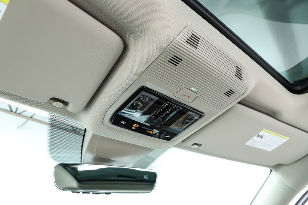 New 2026 Volkswagen Atlas SE image 26