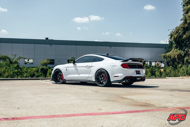 Used 2021 Ford Mustang Shelby GT500 w/ Technology Package RWD image 22