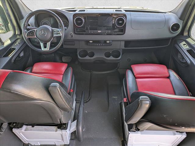 Used 2020 Mercedes-Benz Sprinter 2500 image 17