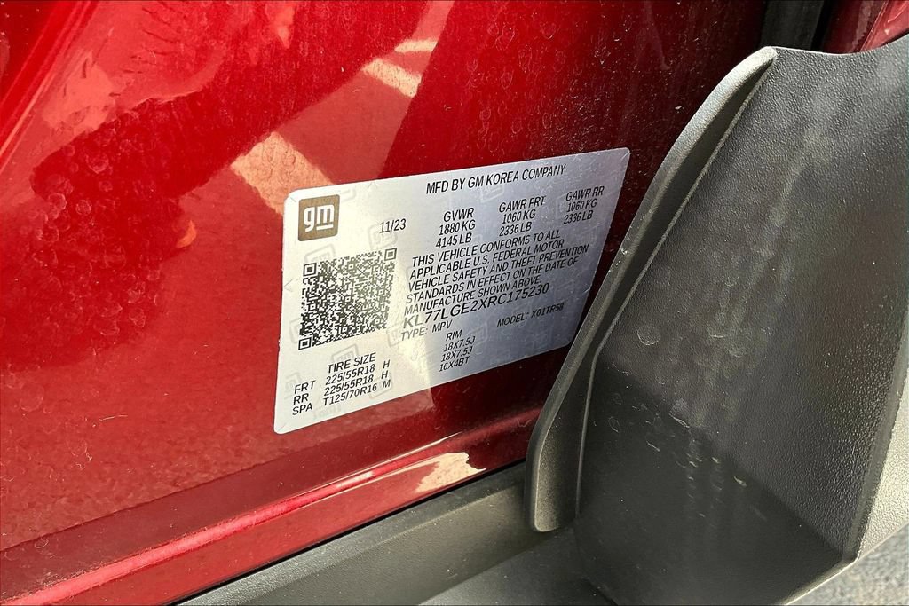 Used 2024 Chevrolet Trax RS FWD image 15