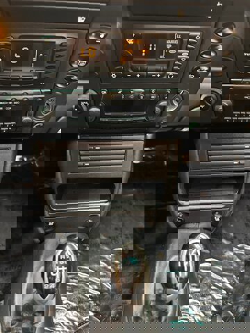 Used 2002 Porsche 911 Carrera 4 image 20