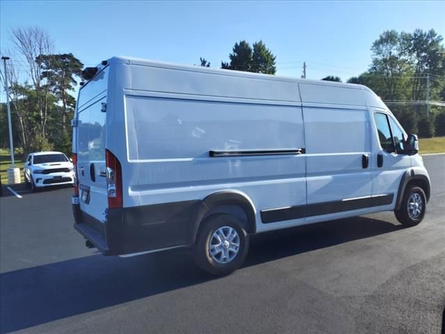 Used 2024 RAM ProMaster 3500 w/ Quick Order Package 22G SLT image 3