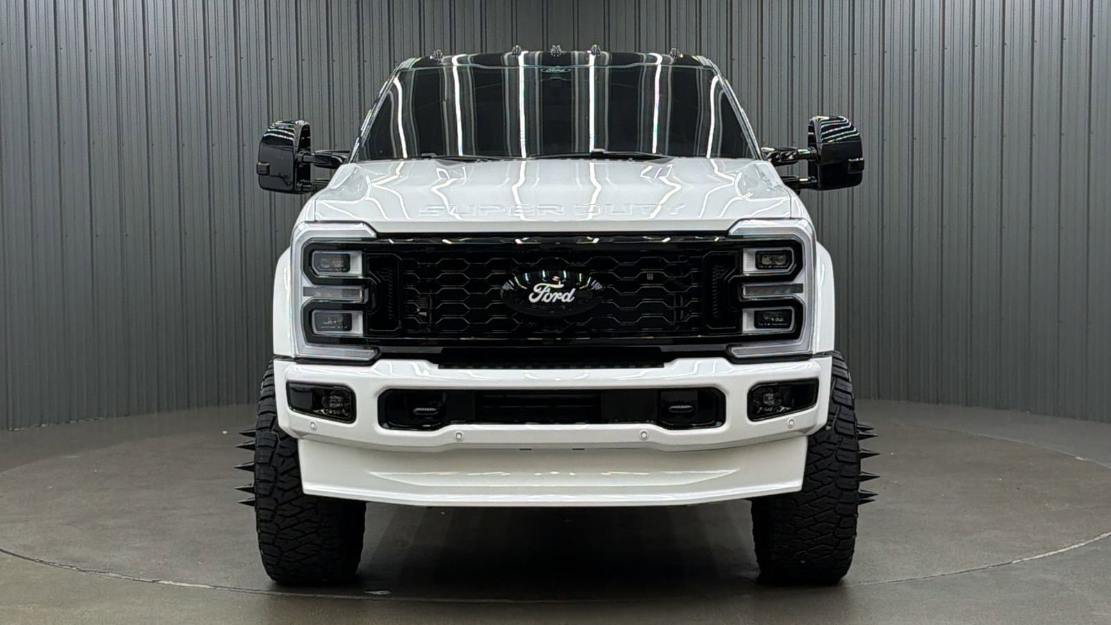 Used 2026 Ford F450 Platinum w/ FX4 Off-Road Package AWD/4WD image 8