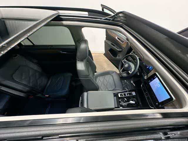 New 2026 Volkswagen Atlas SE AWD/4WD image 6