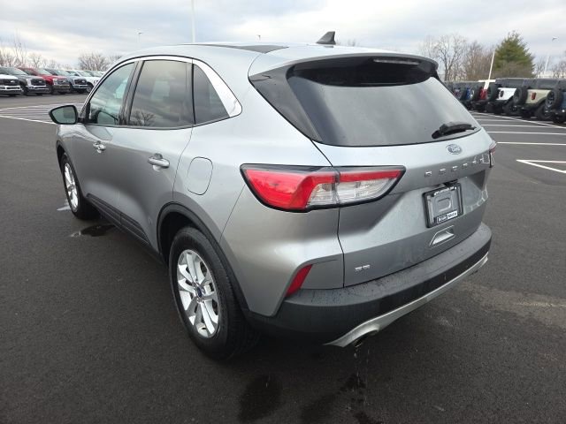 Used 2021 Ford Escape SE w/ Convenience Package image 3