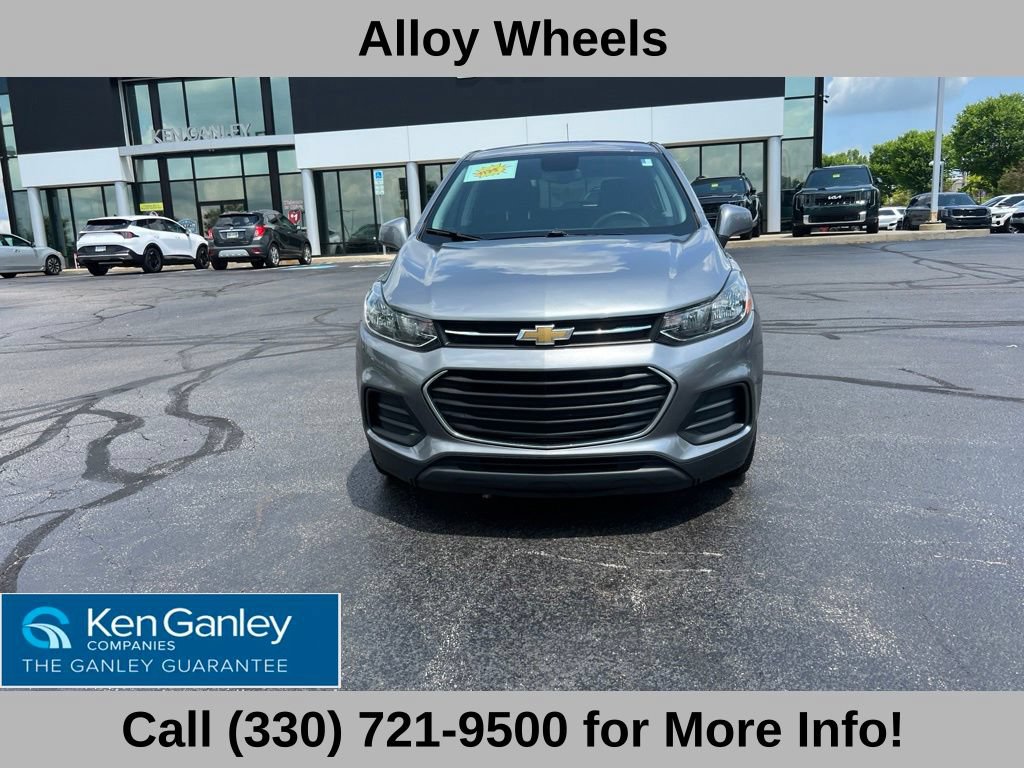 Used 2020 Chevrolet Trax LS w/ Tint and Cruise Package FWD image 3
