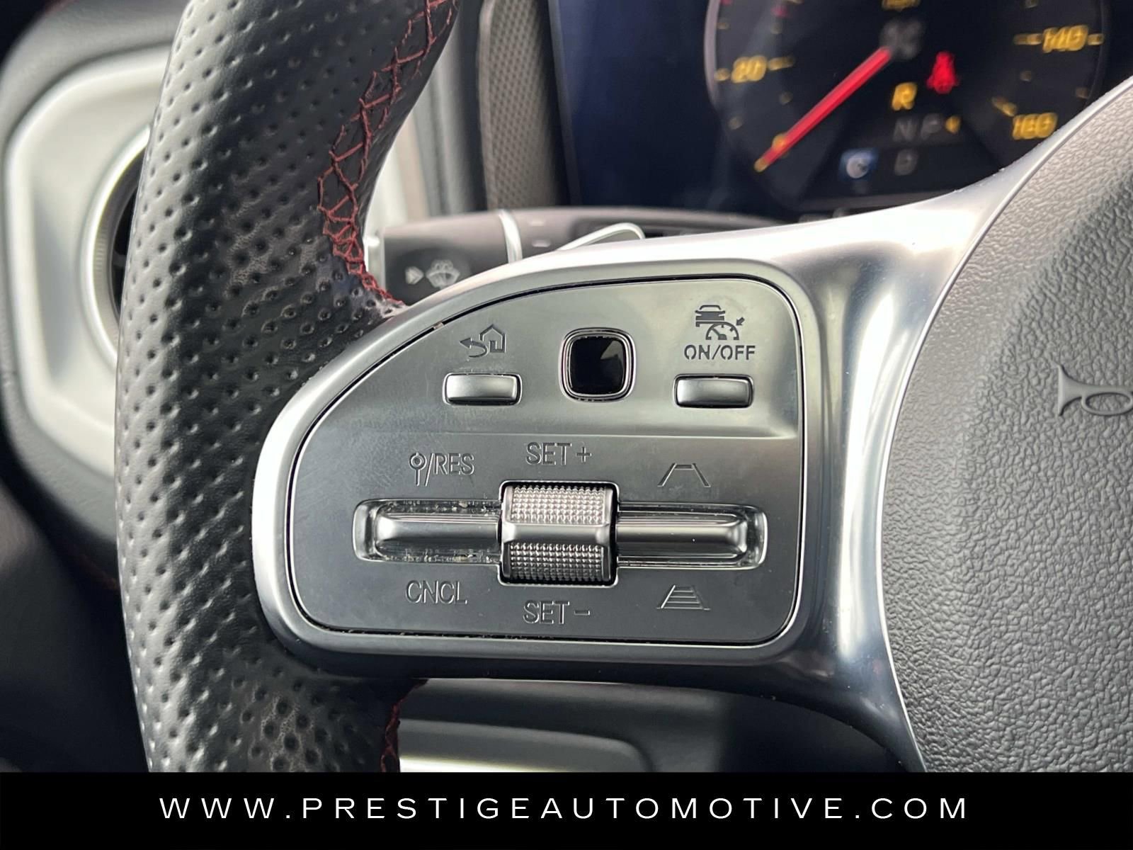 Used 2021 Mercedes-Benz G 550 image 32