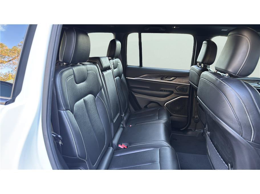 Used 2024 Jeep Grand Cherokee Limited 4xe AWD/4WD image 21