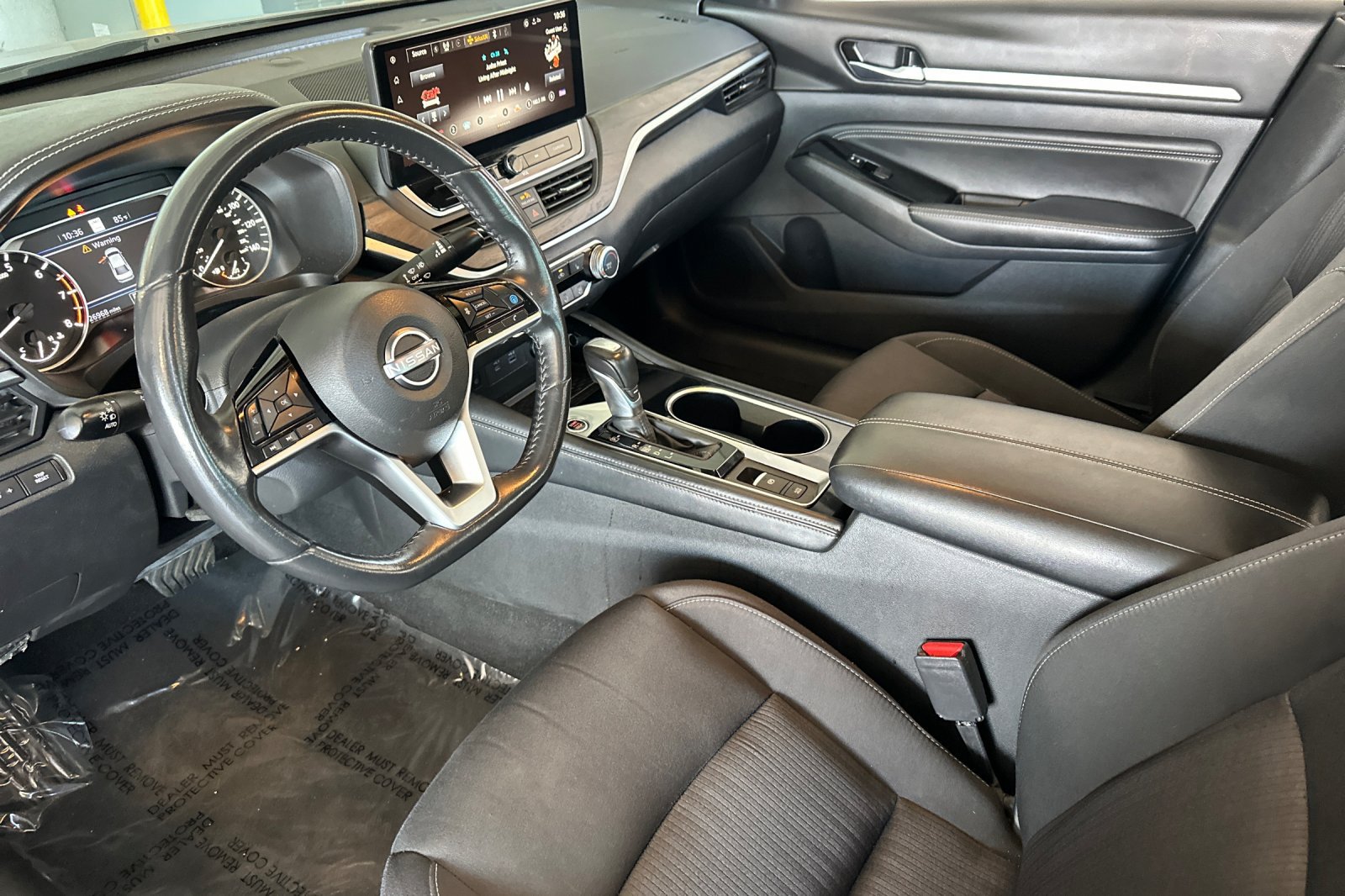 Certified 2023 Nissan Altima 2.5 SV w/ SV Premium Package FWD image 10