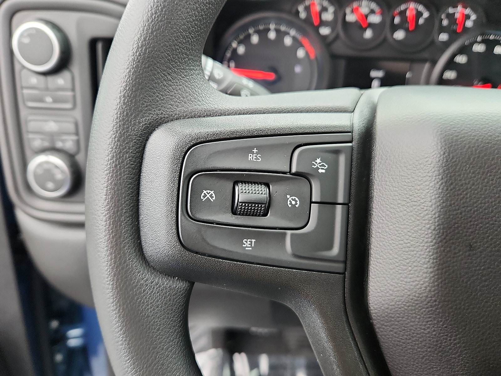 Certified 2026 Chevrolet Silverado 2500 Custom w/ Custom Convenience Package AWD/4WD image 20