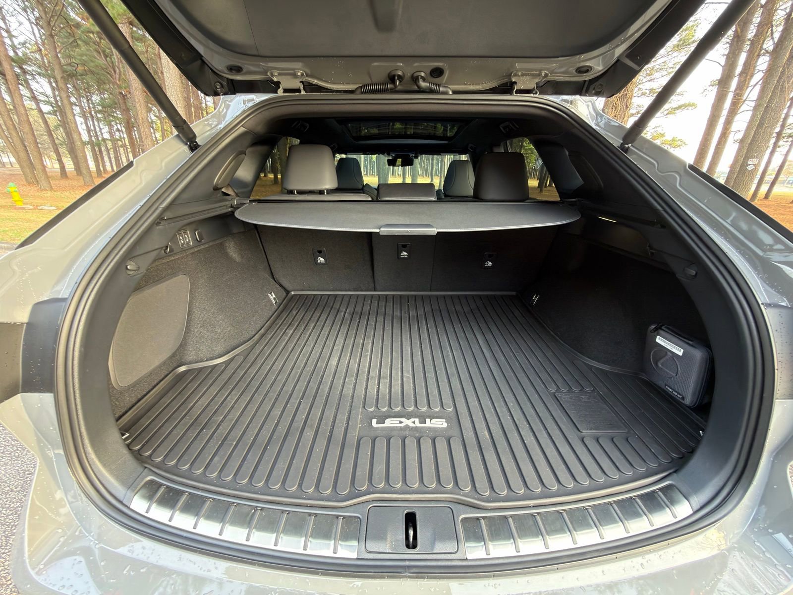 Used 2025 Lexus RX 500h F Sport image 16