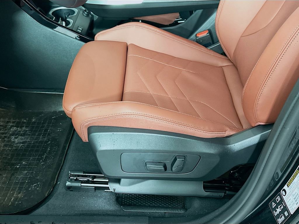 New 2026 BMW X1 xDrive28i w/ Technology Package image 26