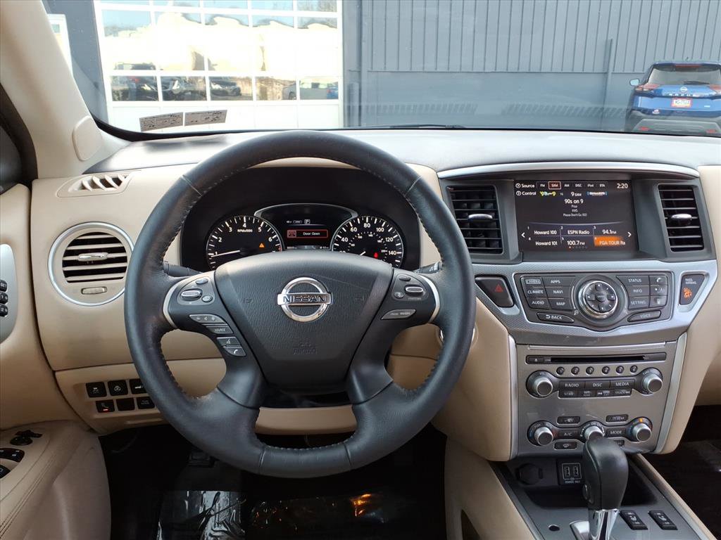 Used 2018 Nissan Pathfinder SL w/ SL Premium Package image 16