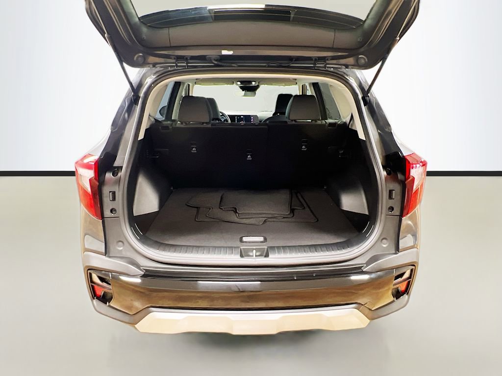 Certified 2024 Kia Seltos S image 24