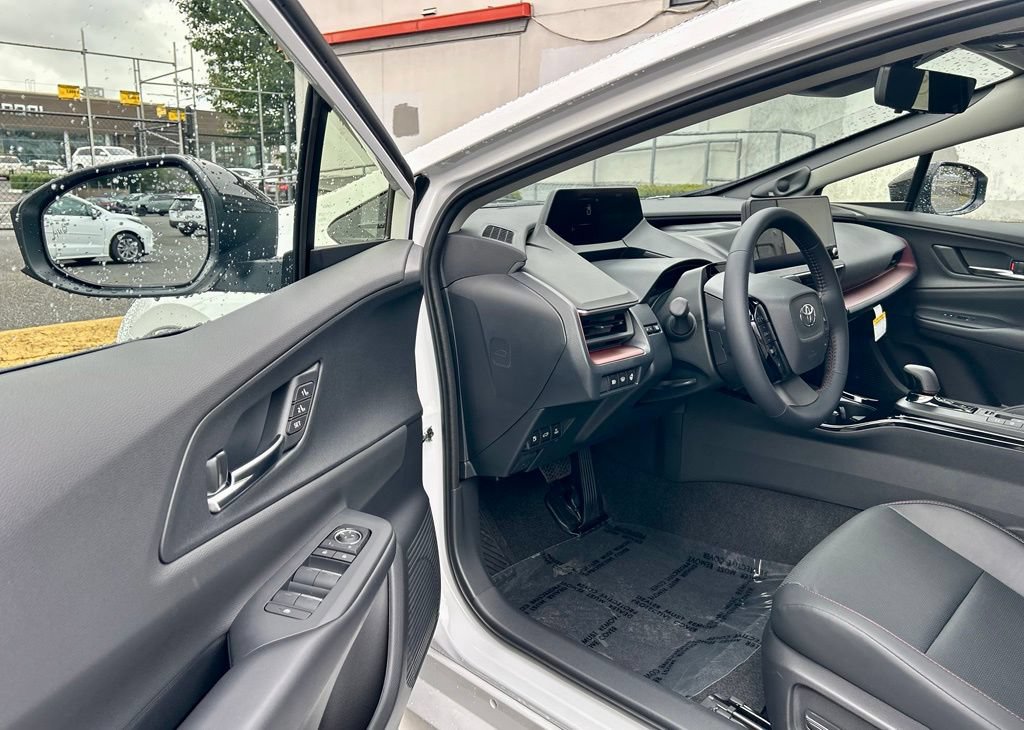 New 2027 Toyota Prius Plug-In Hybrid w/ Limited Premium Package FWD image 9